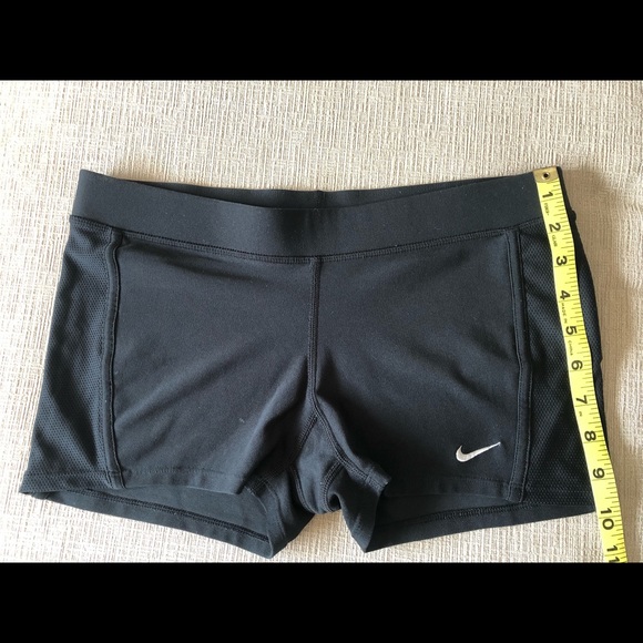Nike Dri-fit shorts - Picture 2 of 4